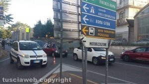 Viterbo - Traffico chiuso sulla circonvallazione Giorgio Almirante