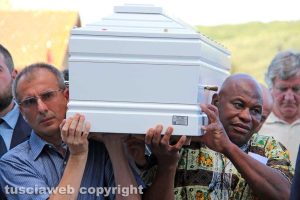 Oriolo - I funerali di Nadia Ouedraogo