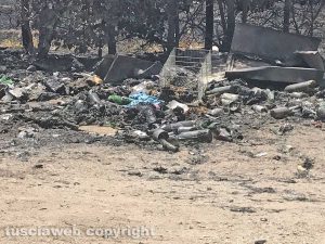 Viterbo - Incendio piscine Carletti