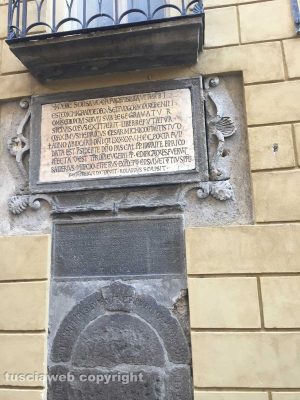 Viterbo - Corso Italia - Ex chiesa di S. Matteo senza la targa del Lions club