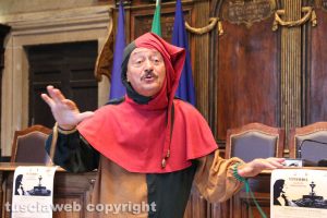 Pietro Benedetti interpreta Frisigello