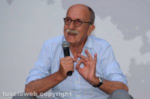 Viterbo - Giuseppe Ayala a "Ombre festival"