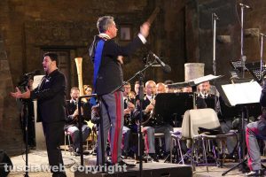 Civita di Bagnoregio - La banda della polizia e il tenore Antonio Poli