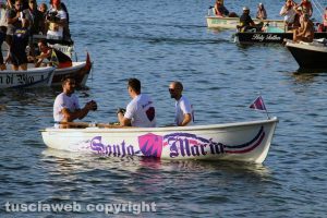 Ronciglione – Lago di Vico – Il palio delle barche 2017 – La barca di Santa Maria