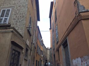 Viterbo - Via dell'Orologio vecchio