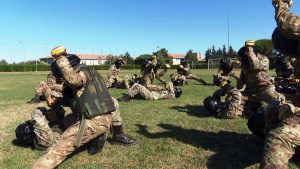 Viterbo - L'esercitazione degli allievi marescialli 