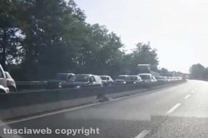 Viterbo - La coda sulla Superstrada verso il capoluogo