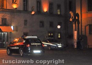 Viterbo - Intervento di polizia e carabinieri