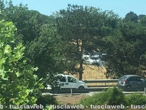 Superstrada - Vitorchiano - Le auto in coda in seguito all'incidente sul lavoro
