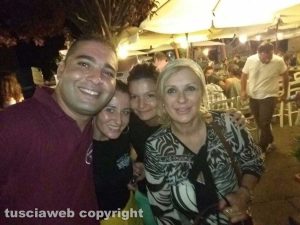 Viterbo - Tina Cipollari a cena al Labirinto