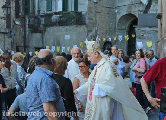 Canepina - Peregrinatio Mariae presieduta dal cardinale Comastri