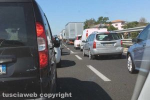 Viterbo - La coda sulla Superstrada verso il capoluogo