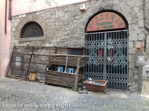 Viterbo - Degrado in via Romanelli