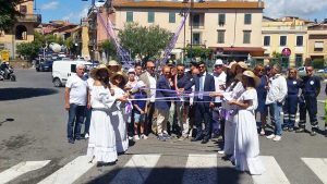 Tuscania - Osvaldo Bevilacqua alla festa della lavanda