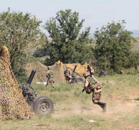 Monte Romano - Un'esercitazione al poligono militare - Foto di repertorio