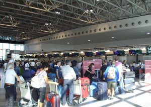MIlano Malpensa - Passeggeri al check in