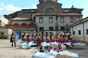 Sbandieratori e musici santa Rosa