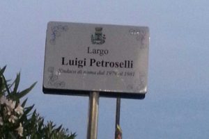 Furci Siculo - Inaugurato largo Luigi Petroselli