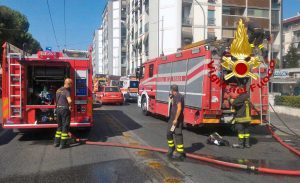 Roma - Incendio in un appartamento
