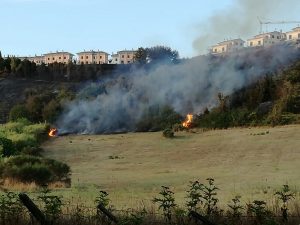 Incendio a Campagnano Romano