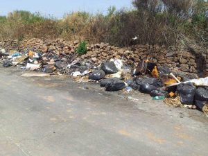 Viterbo - Rifiuti bruciati al chilometro 8 della Tuscanese