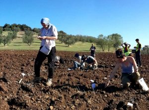 Bisenzio - Gli studenti e gli archeologi al lavoro