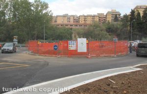 Viterbo - La rotatoria a via Genova