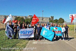 Viterbo - Mammagialla - La protesta dei sindacati