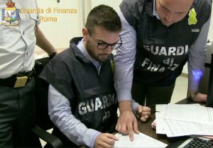Roma - L'operazione della guardia di finanza