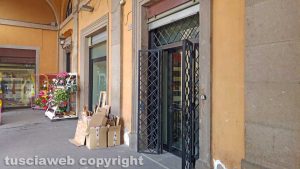 Viterbo - Il nuovo punto vendita Mondadori in piazza della Rocca