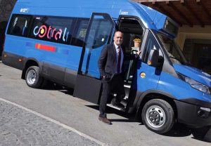 Il minibus della Cotral presentato da Zingaretti