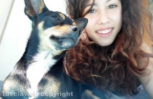 Daniela Carrano e il cane Alex