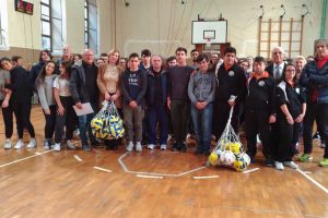 Sport - Sorrisi che nuotano e liceo Buratti ancora insieme