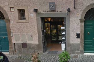 Capranica - La gioielleria Zanganella