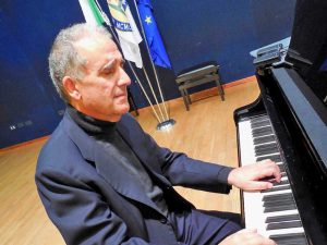 Viterbo - Il maestro Sandro De Palma