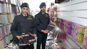 La Guardia di finanza sequestra 6 milioni di prodotti cinesi contraffatti e dannosi