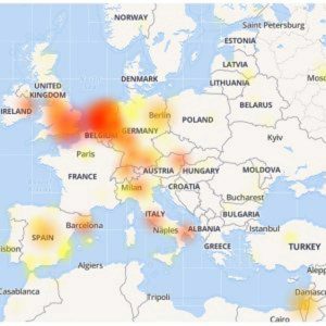 WhatsApp crolla in mezza Europa