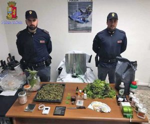 Roma - L'Hashish, la cocaina, la marijuana e lo shaboo sequestrato dalla polizia