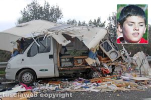 Viterbo - Schianto camper-camion sulla Superstrada - Nel riquadro: Davide Ciuffreda