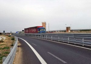 Tarquinia - Autotreno contromano sulla Civitavecchia-Porto