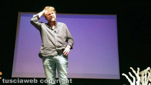 Filippo Rossi apre la campagna elettorale al Teatro Caffeina