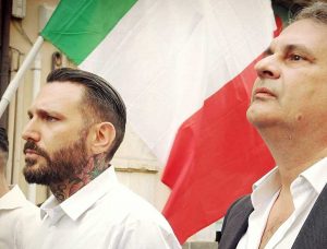 Massimo Ursino a sinistra, con Roberto Fiore