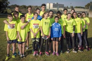 Sport - Atletica leggera - Il primo cross stagionale al campo sportivo scolastico