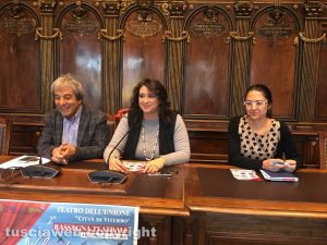 Viterbo - La presentazione della rassegna Volando in scena