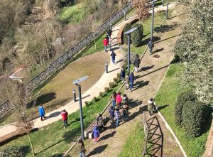 "Un miglio nelle scarpe"