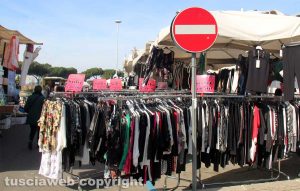 Il mercato al Sacrario