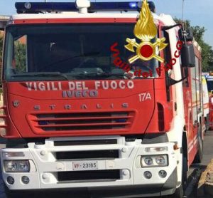 Roma - Intervento dei vigili del fuoco