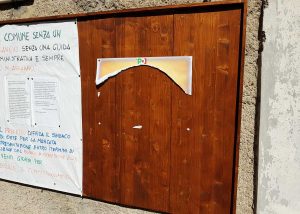 Orte - Pd - Il manifesto strappato