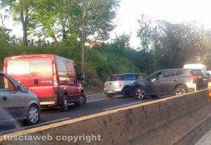 Vitorchiano - Incidente sulla superstrada