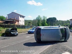 Viterbo - Incidente in strada Ponte Sodo